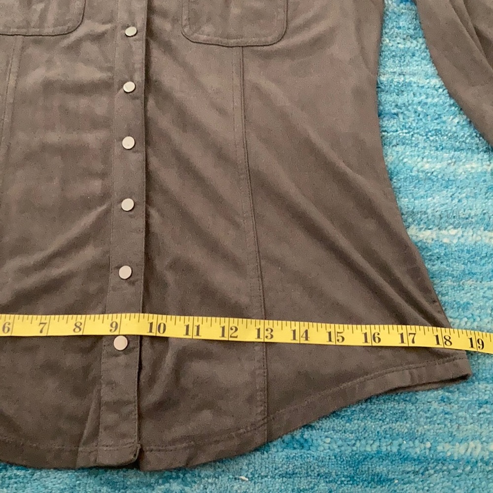 Vertigo Suede Cold Shoulder Button Front Top Grey… - image 7